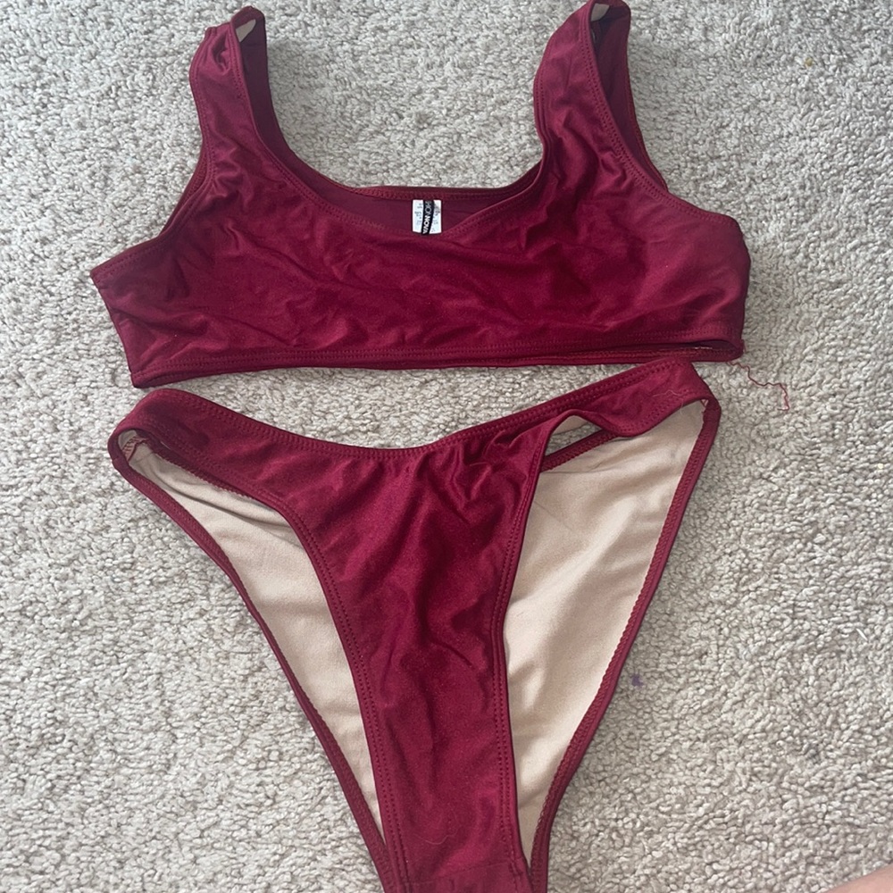 Fashion nova deep red bikini